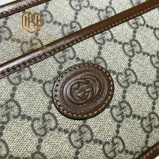 Ví nam Gucci cầm tay