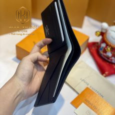 Ví nam Louis Vuitton bỏ túi