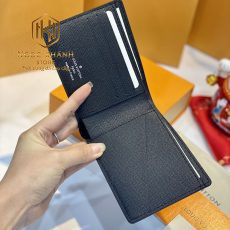 Ví nam Louis Vuitton bỏ túi