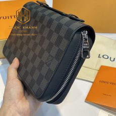 Ví nam Louis Vuitton cầm tay