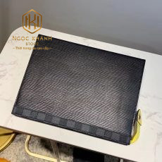 Ví nam Louis Vuitton cầm tay