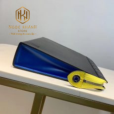 Ví nam Louis Vuitton cầm tay