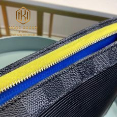 Ví nam Louis Vuitton cầm tay