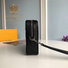 Ví nam Louis Vuitton cầm tay