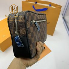 Ví nam Louis Vuitton cầm tay