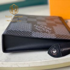 Ví nam Louis Vuitton cầm tay