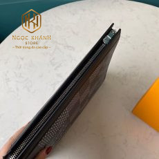 Ví nam Louis Vuitton cầm tay