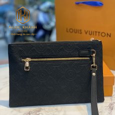 Ví nam Louis Vuitton cầm tay