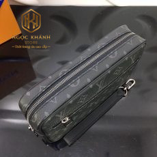 Ví nam Louis Vuitton cầm tay