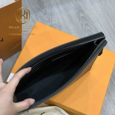 Ví nam Louis Vuitton cầm tay