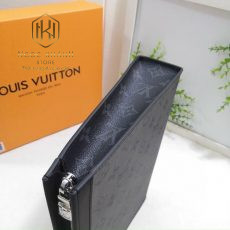 Ví nam Louis Vuitton cầm tay