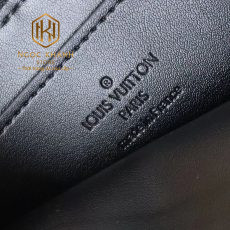 Ví nam Louis Vuitton đựng thẻ