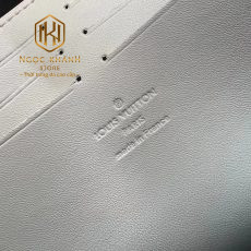 Ví nam Louis Vuitton