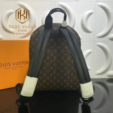 Ba lô Louis Vuitton nam