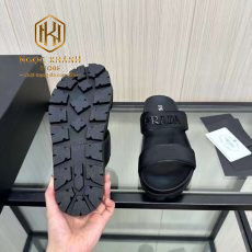 Dép Prada nam hai quai