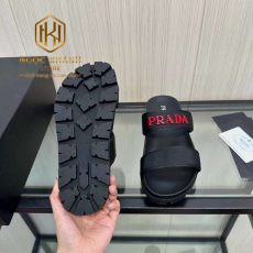 Dép Prada nam hai quai màu đen