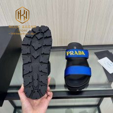Dép Prada nam hai quai màu xanh