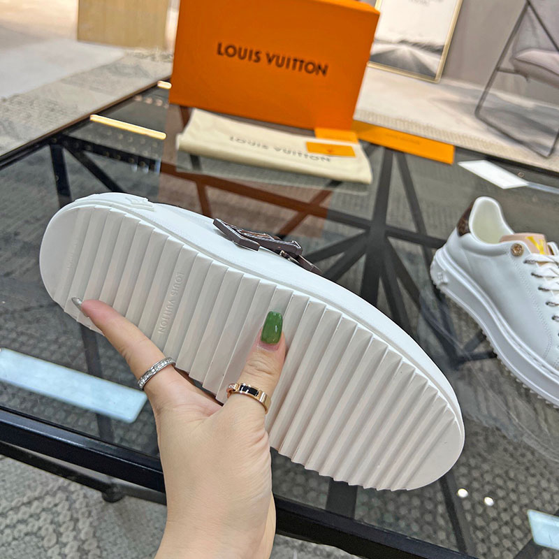 Giày nam Louis Vuitton