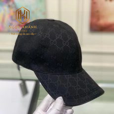 Mũ nam Gucci màu đen