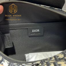 tui deo cheo dior lingot 22 hoa tiet logo chu den nap yen ngua 7