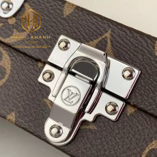 Túi đeo chéo Louis Vuitton