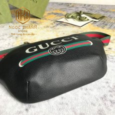 Túi đeo chéo nam Gucci