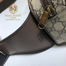 Túi đeo chéo nam Gucci