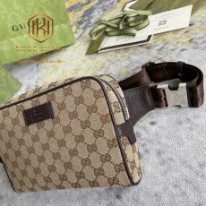 Túi đeo chéo nam Gucci