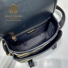 Túi đeo chéo nam Prada