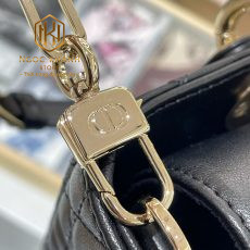 Túi xách nữ Dior