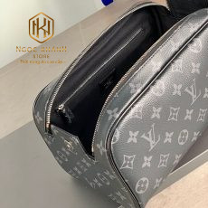 Ví nam Louis Vuitton