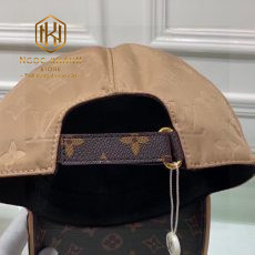 Mũ nam Louis Vuitton