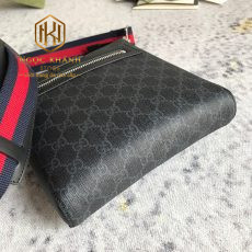 Túi đeo chéo nam Gucci