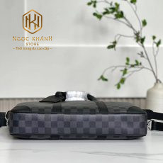 Túi xách nam Louis Vuitton màu đen