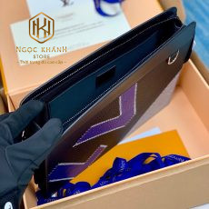 Ví nam Louis Vuitton cầm tay