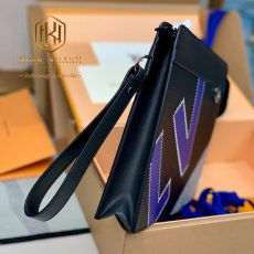 Ví nam Louis Vuitton cầm tay