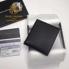 Ví nam Prada bỏ túi