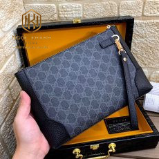 Ví nam Gucci cầm tay