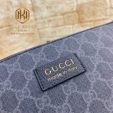 Ví nam Gucci cầm tay
