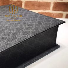 tui xach nam gucci black tote hoa tiet in logo ghi day xanh do 4