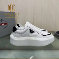 Giày nam Prada màu trắng