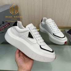 Giày nam Prada màu trắng