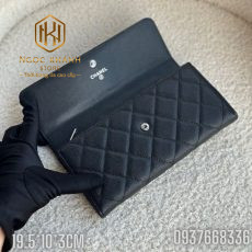 Vi nu Chanel gap dai da san mau den VCN03 2