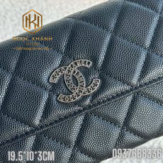 Vi nu Chanel gap dai da san mau den VCN03 4