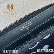 Vi nu Chanel khoa dai da san mau den VCN02 4