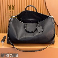 Túi xách du lịch Louis Vuitton