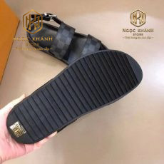 Dép nam Louis Vuitton