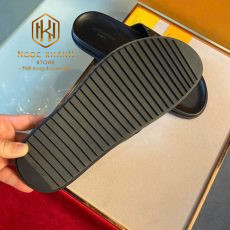 Dép nam Louis Vuitton quai chéo