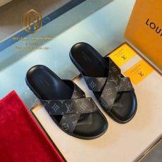 Dép nam Louis Vuitton quai chéo
