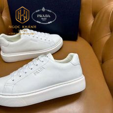 Giày nam Prada